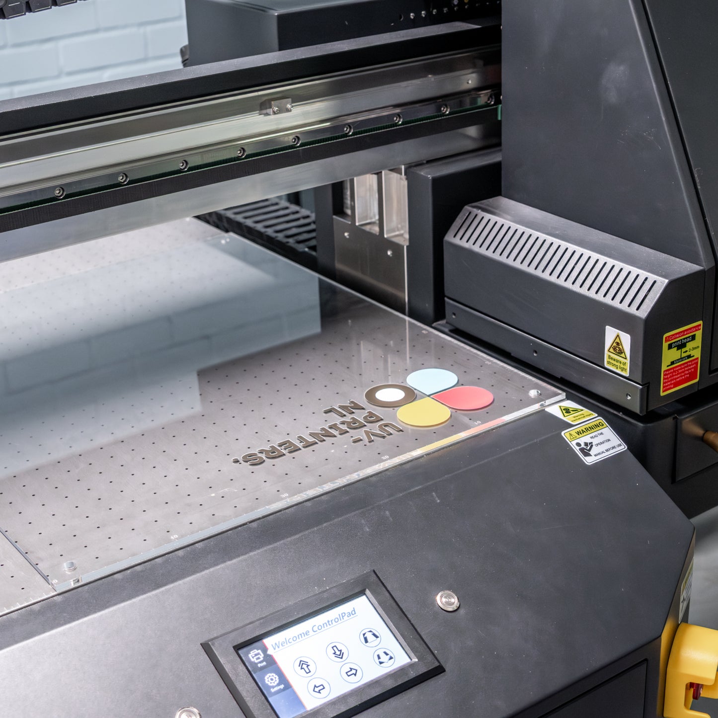 A1 XL wassergekühlter UV-Drucker (Druckfläche 70 x 100 cm)